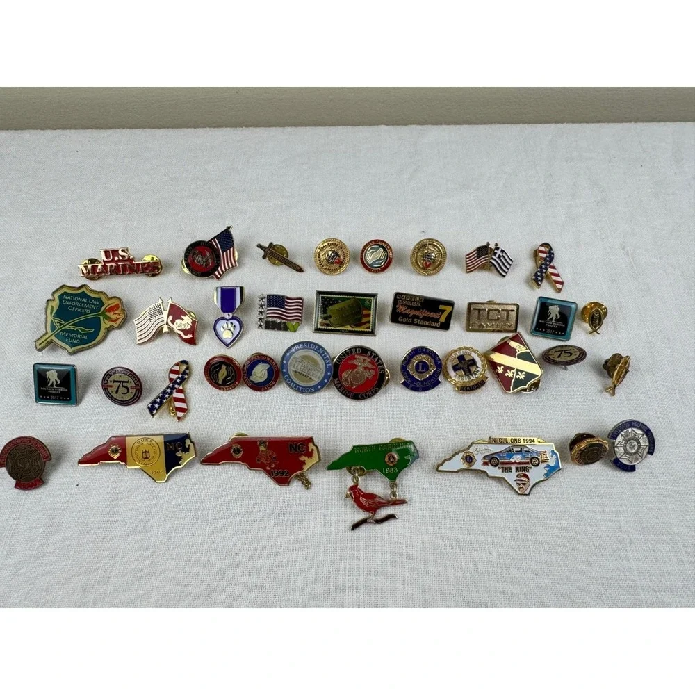 Vintage Military Patriotic North Carolina Lions Club Enamel Lapel Pin Lot 30+pc